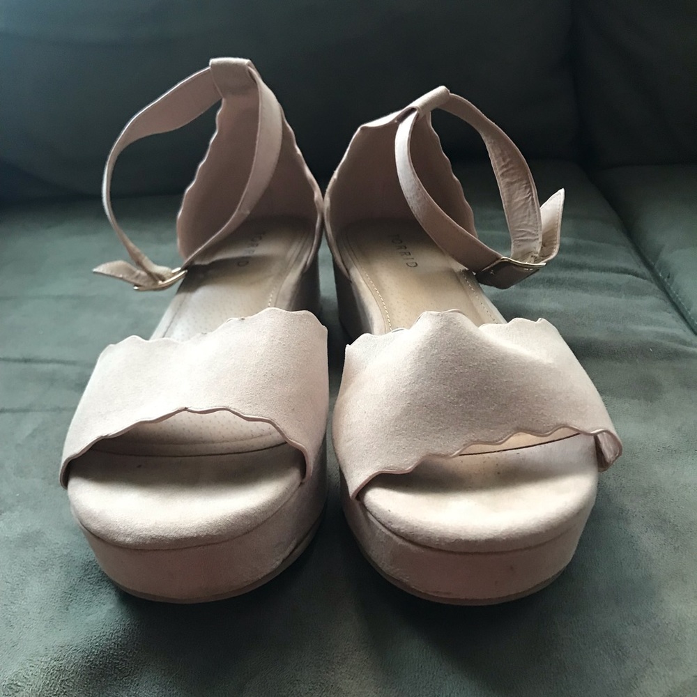 Size 11W